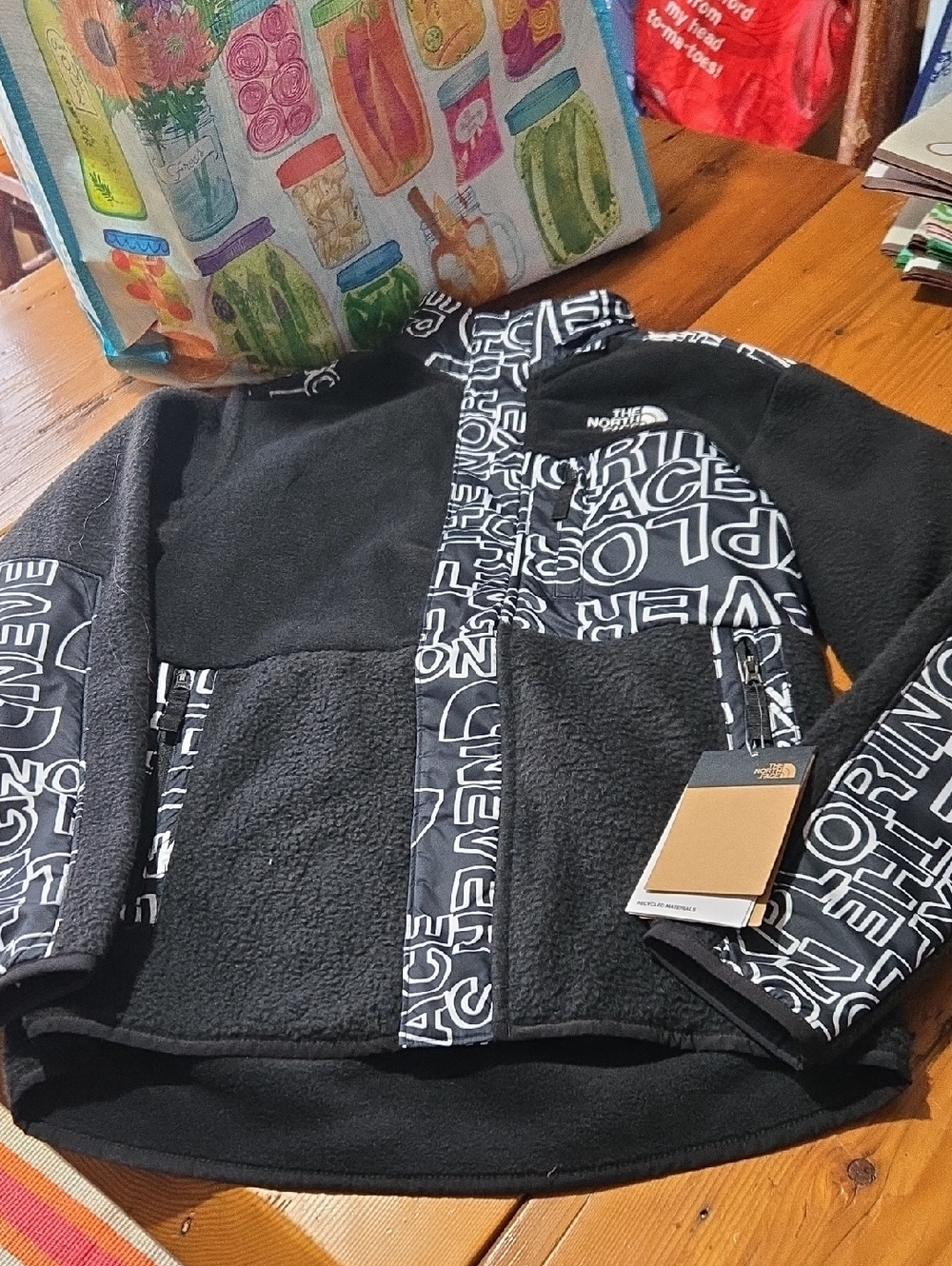 Nwt The North Face Kids' Black Fleece Jacket with White Logo Print Sz Xl